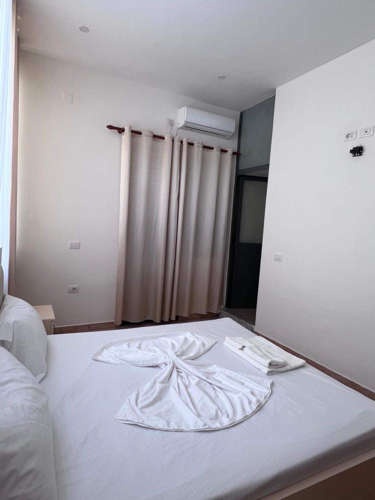 Hostel Internacional Grile ภายนอก รูปภาพ